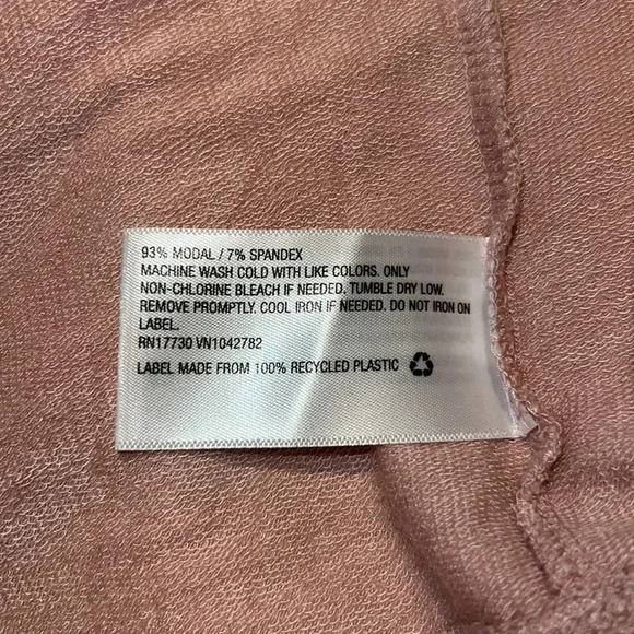 Isabel Maternity Ingrid & Isabel Pink Nursing Shirt 1026 - Picture 4 of 5